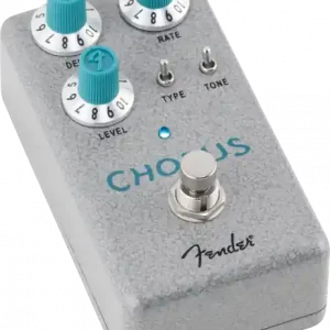 Bestel Nu Fender HAMMERTONE CHORUS