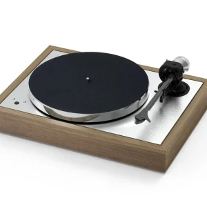 Uitverkoop Pro-Ject The Classic Evo platenspeler Walnoot