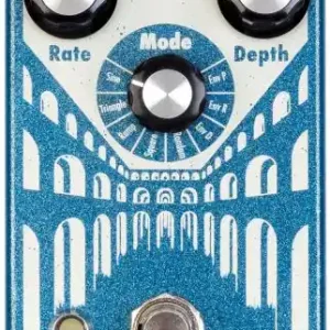 Aanbieding Earthquaker devices Aqueduct Vibrato