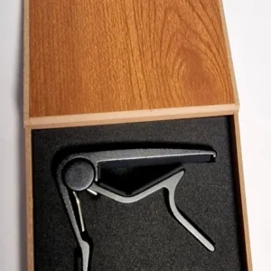 Capo CLX klassieke gitaar in doos Op = Op