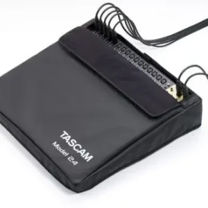 Tascam (Akdc24)Housse de protection pour Model 24 Beperkte Voorraad